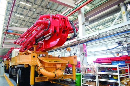 中國工程機械巨頭 年營收993億，全球多領域領先