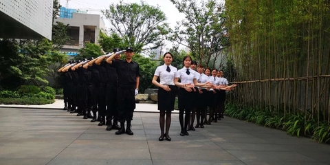 保利物業服務股份 引領品質生活，鑄就物業管理新標桿